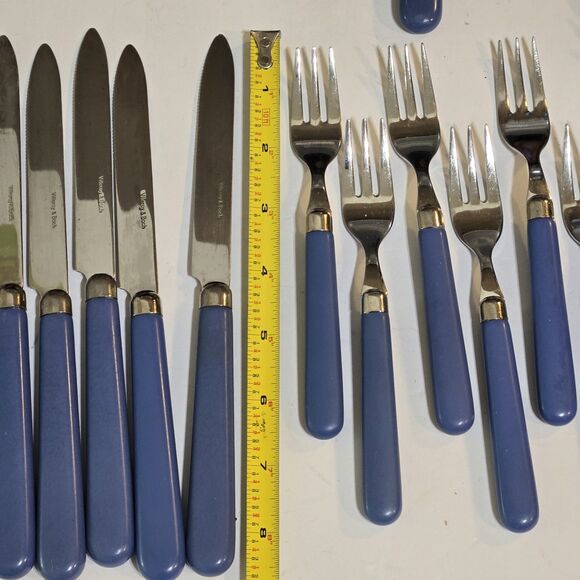 48pc Villeroy & Boch Stainless Flatware Periwinkle Blue Resin Handle forks spoon - Picture 10 of 11